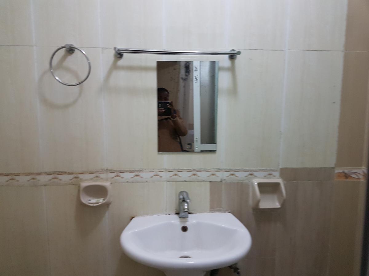 Royal Palm Hotel And Suites Накуру Экстерьер фото